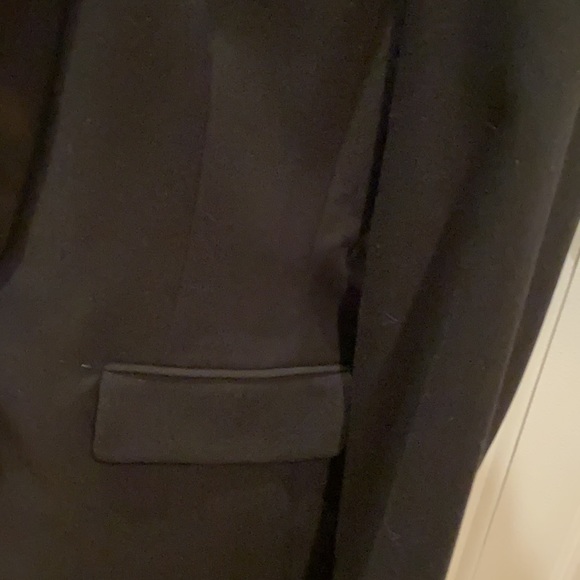 BCBG MaxAzria TUKEDO BLAZER - Picture 3 of 10